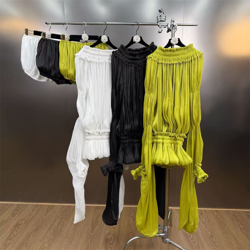 2026 Spring/Summer Flowing Sheer Fabric Design Unique Pleated Sexy Off-Shoulder Puff Sleeve Short Dress Cross-Border