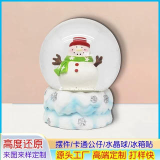 发光水晶球定制跨境新品圣诞摆件桌面雪人树脂工艺品跨境家居用品