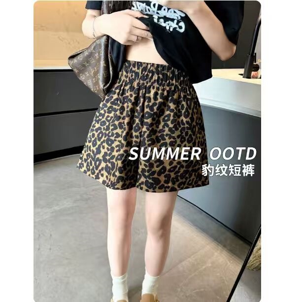 Leopard Print Shorts for Women, Summer Thin Style, 2026 New High-Waisted, Slimming Wide-Leg Mid-Length Shorts, Ice Silk Sports Shorts Leopard Print Shorts for Women, Summer Thin Style, 2026 New High-Waisted, Slimming Wide-Leg Mid-Length Shorts, Ice Silk Sports Shorts