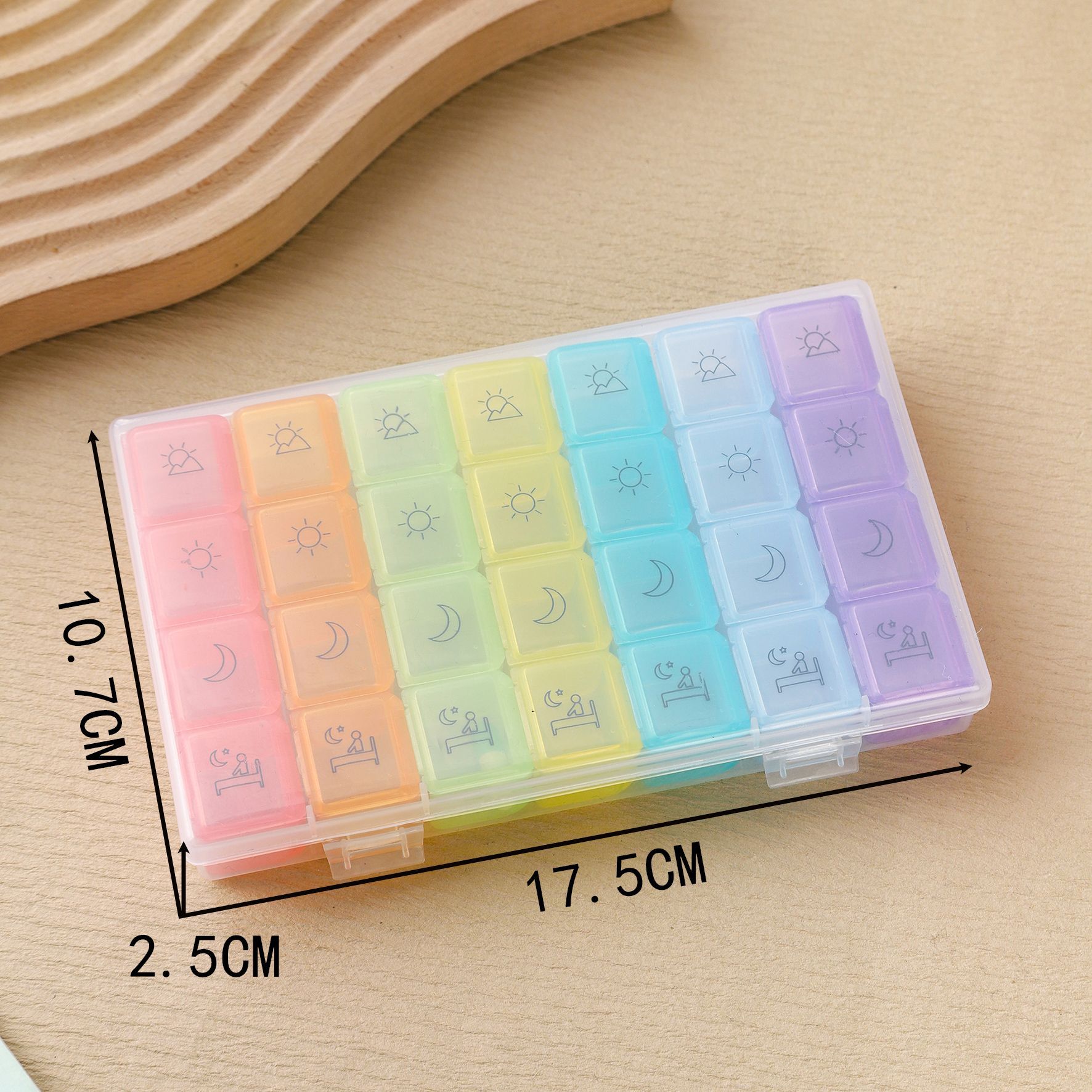 Seven days a week pill box 21 grid 28 grid PP plastic medicine small parts compartment detachable travel portable pill box