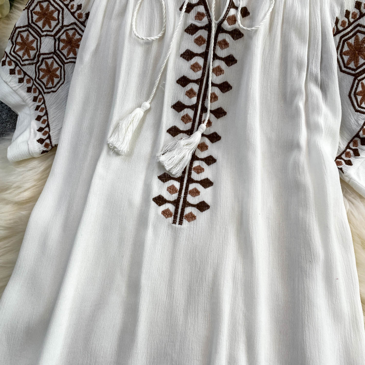 Women's Bohemian Style Sweet Embroidered Tie Neck Round Neck Mid Sleeve T-Shirt Summer Loose Fit Slimming Ethnic Retro Top_ecoleips.com