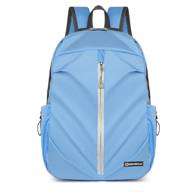 Comercio exterior al por mayor 2023 verano nuevo estilo de viaje al aire libre mochila de nailon bolsa de montañismo de gran capacidad resistente a las salpicaduras