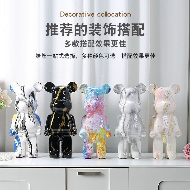 Чистый красный медведь украшает емкость для хранения домашнего винного шкафа для гостиной