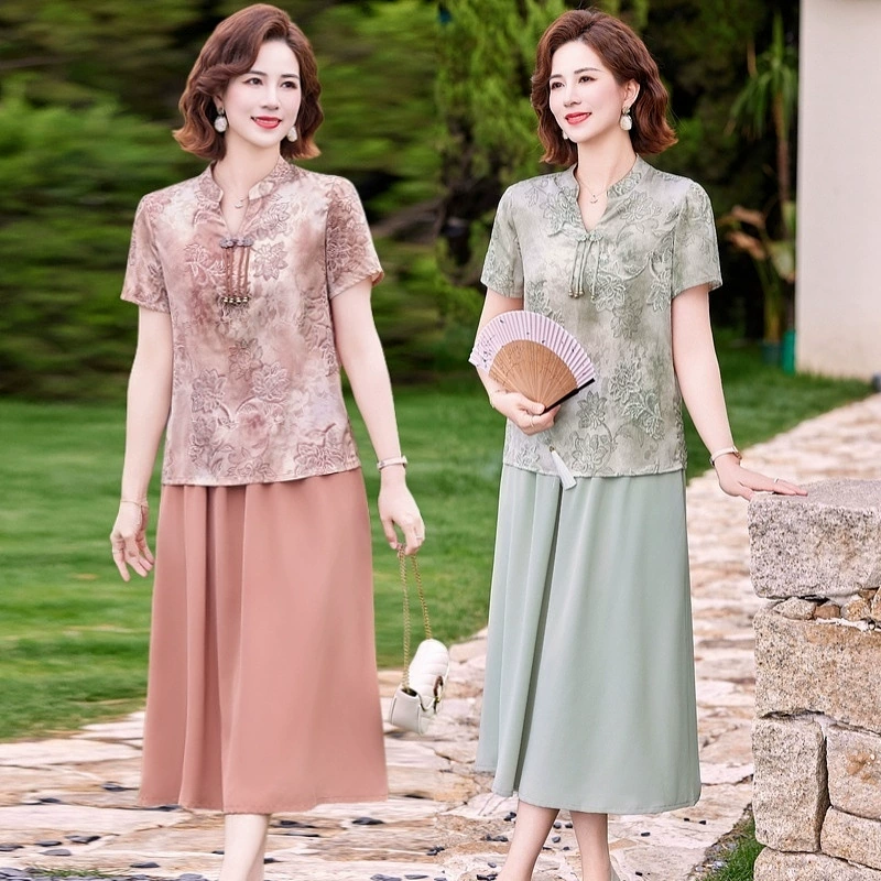 Весенне-осенний повседневный костюм для мамы среднего возраста, осень 2025, новый весенне-осенний повседневный комплект из двух предметов с принтом для женщин среднего и пожилого возраста