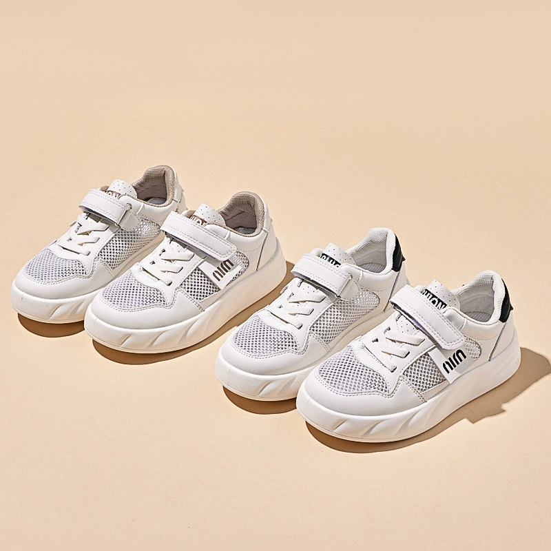 Детские белые кроссовки 2025: новая летняя коллекция, универсальные спортивные туфли для девочек среднего и старшего возраста, мягкая подошва, повседневная обувь