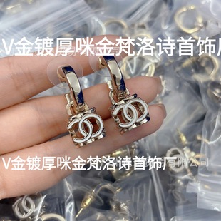 V��僺�������挍������pCС���L�����ΰ�ɫ�m�����Ӷ��hŮ����