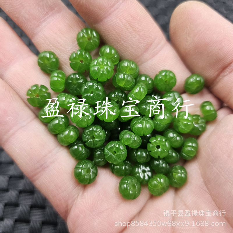 No. 2 green quartzite jade pumpkin beads