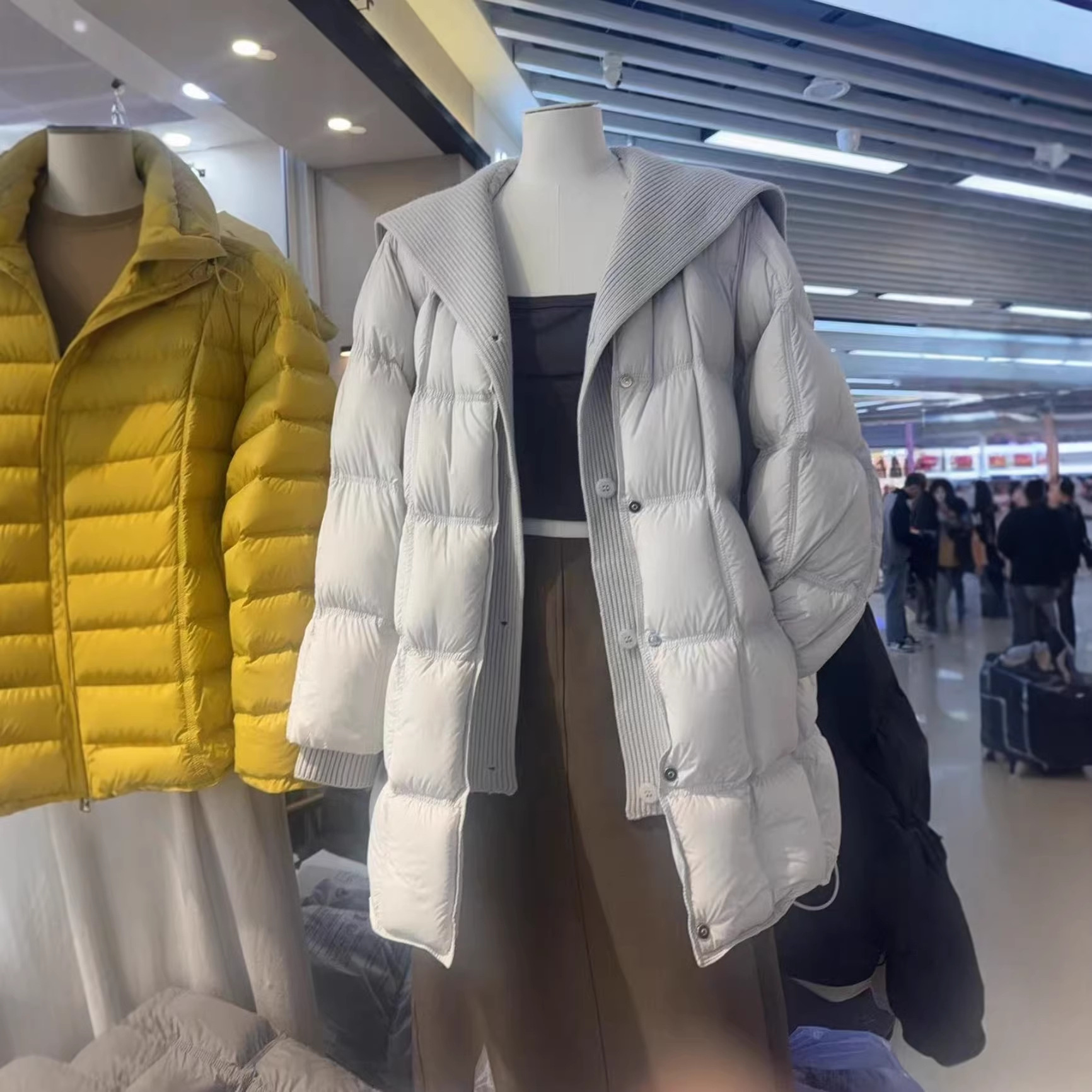 Korean-Style New National Standard Knitted Patchwork Large Lapel Faux Two-Piece down Jacket for Women 2025 Mid-Length Tofu Block Bread Coat