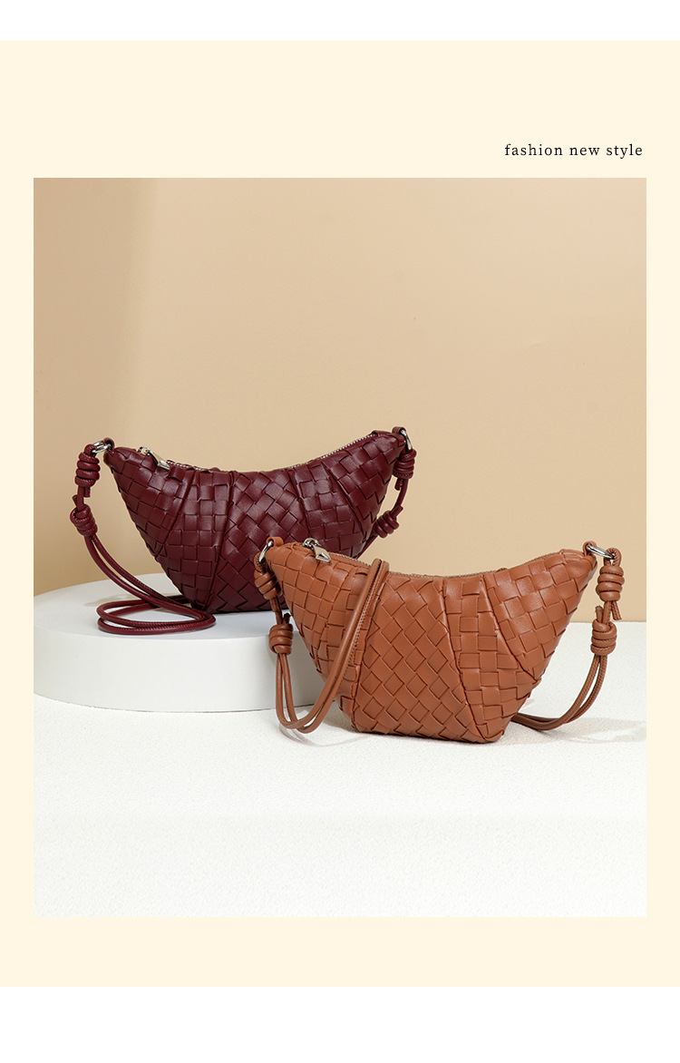 255g Weight Polyester Lining Material Zipper Closure Type Single Shoulder Strap Strap Type Shoulder Bag Bags Type Casual, Daily Occasion Pu Leather Material Solid Color Pattern All Seasons Season Women's Gender Vintage Style, Classic Style Style Dumpling Shape Shape Small Size New Arrival Bag Women's Original Niche Design Handmade High-Grade Woven Croissant Shoulder Crossbody Small Square Bag