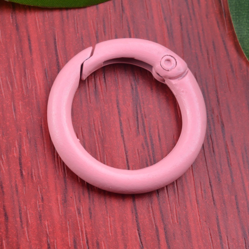 人形ブラインドボックス diy ジュエリーアクセサリーカラーペイント 33 ミリメートルスプリングコイルキーホルダーリングバッグペンダント小さなラウンドバックル|undefined