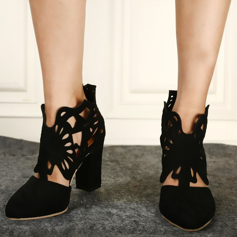 Sandalias bajas para mujer verano 2020 Nuevas sandalias esmeriladas de Punta hueca de cuero suave para mujer botas de mujer de tacón grueso sandalias romanas para mujer