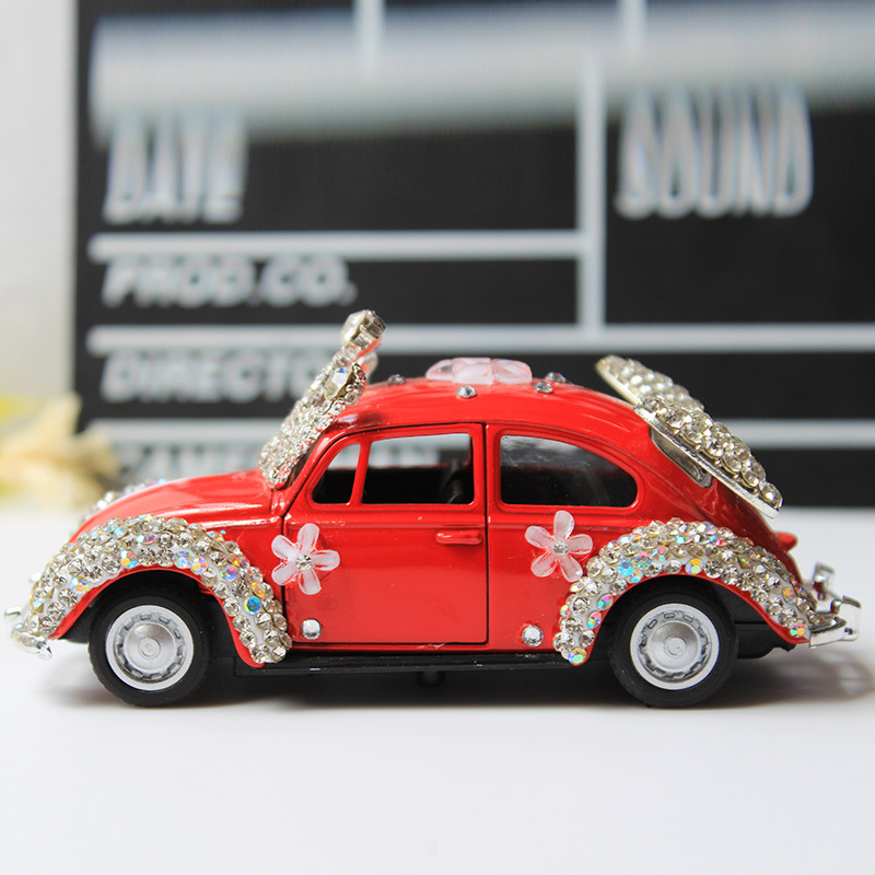 Adornos de automóviles, modelos de automóviles de aleación de automóviles, automóviles clásicos, decoraciones de automóviles con incrustaciones de diamantes creativos, bendiciones de bricolaje
