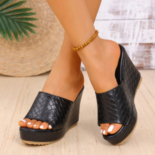 Foreign Trade European and American Fish Mouth Large Size Sandals for Women 2025 Summer New Wedge Heel Platform Shoes Thick Sole One-Line Women's Sandals