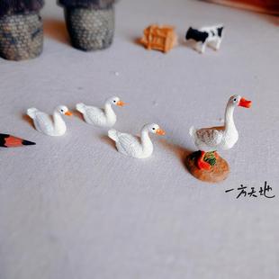 ����ģ�ͷ���΢�s����С�����Z΢��ɳ�P�̾��Ĕz�����쾰�b[��