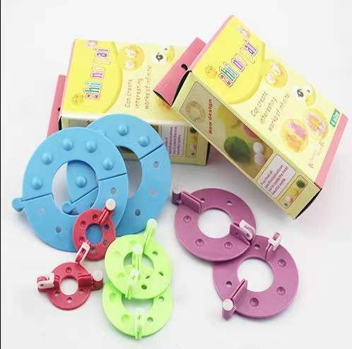 毛线编织工具绒球编织器绒球器毛线球器/做球器毛球器/制球纸盒装