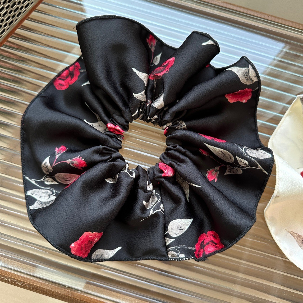 Rosas de fondo negro
