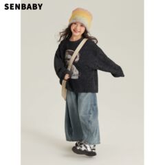 Senbaby子供服の女の子の秋服のコートの中で大きい子供は古い上着をします。