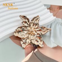 异形不规则服装辅料合金花朵胸前连接扣时尚内衣泳衣装饰扣子配件