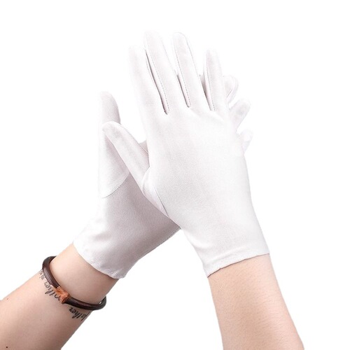 Spring and Autumn Cycling and Summer Thin Black and White Ice Silk Ceremonial Elastic Sunscreen Spandex Performance Men's Fishing Driving Gloves for Women