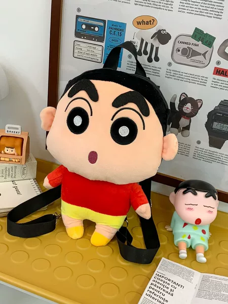 Crayon Small New Partner White Embroidered Doll Doll Backpack Cute Cartoon Anime Doll Doll Backpack