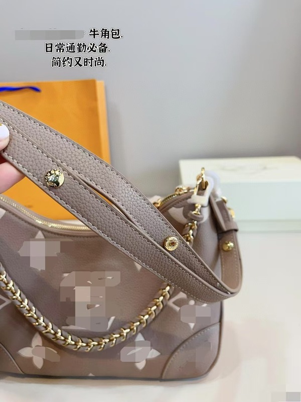 新しいスタイルのクロワッサン、ファッショナブルで多用途なチェーンショルダーバッグ、圧着老眼クロスボディバッグ、軽くて豪華なシンプルな通勤バッグ|undefined