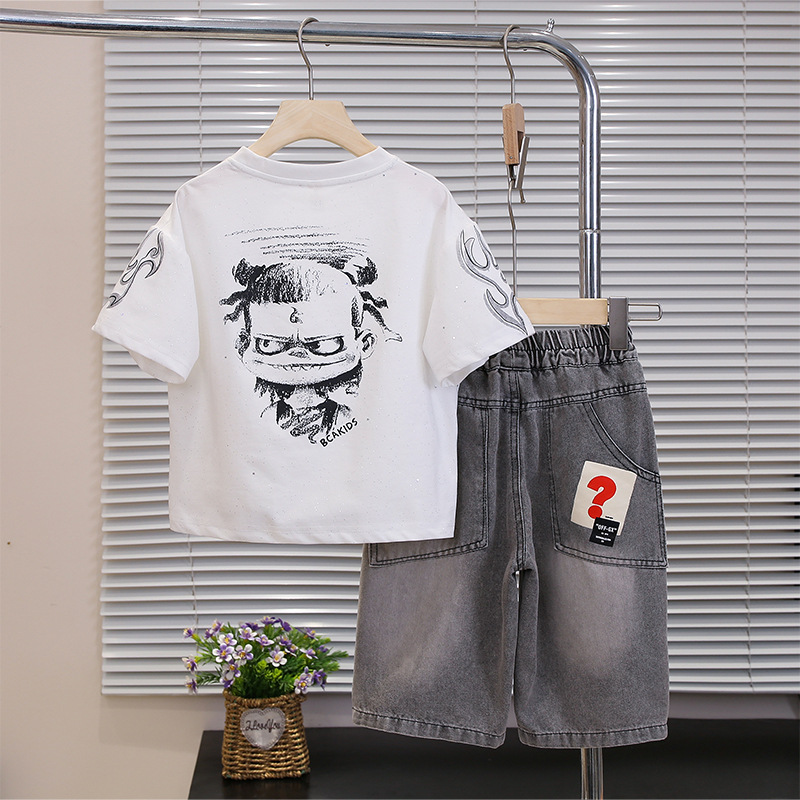 7252 Traje de manga corta para niños Camiseta de moda nacional de verano para niños Cool y guapo, estilo occidental, ropa para niños 2025 nuevo estilo delgado