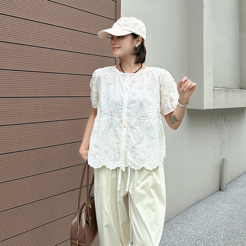 250611 French Retro Lace Short-Sleeved Shirt for Women in Summer Soft and Skin-Friendly Beige Short Cotton Sleeve Baby Doll Shirt