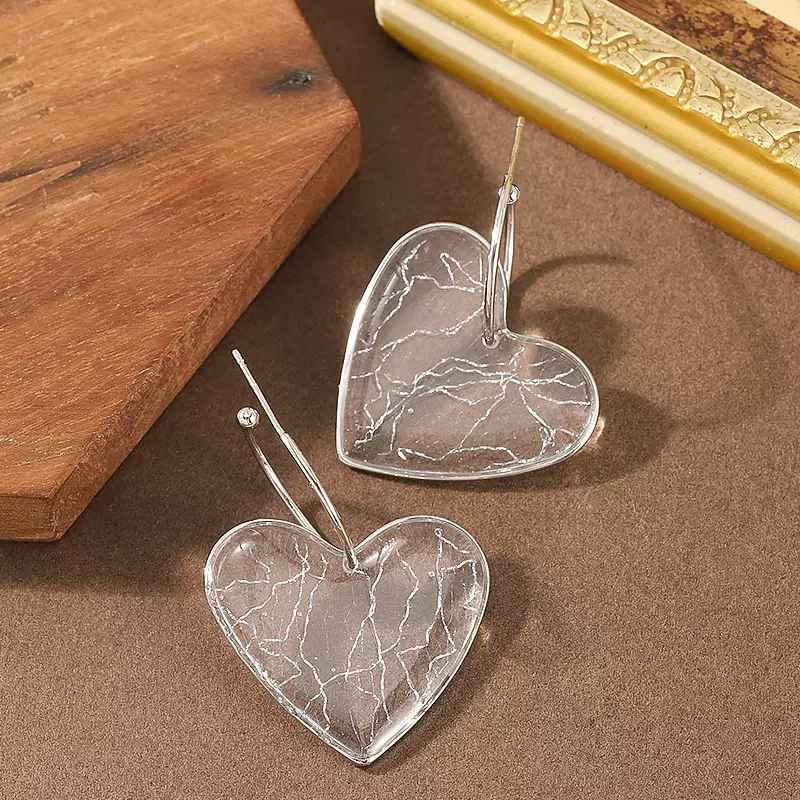 法式优雅气质小香风爱心吊坠耳环女轻奢百搭高级感度假风银针耳饰