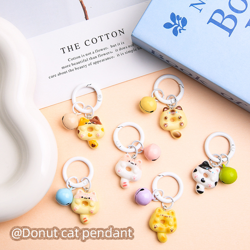 Cartoon Cute Donut Cat DIY Pendant Spring Ring Candy Color Bell Accessories Keychain Bag Pendant Cartoon Cute Donut Cat DIY Pendant Spring Ring Candy Color Bell Accessories Keychain Bag Pendant