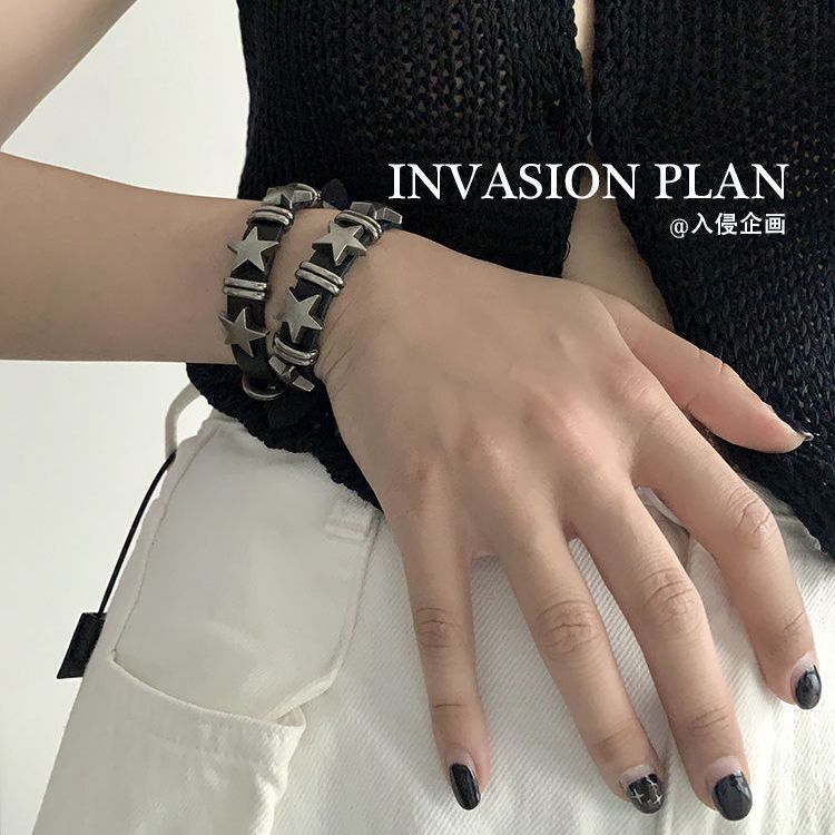 atmshop Internet Celebrity Punk Cool Handsome Western Retro Composite Leather Star Belt Bracelet Bracelet Adjustable