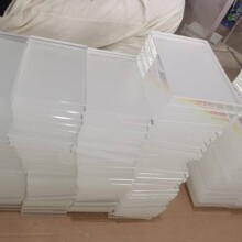 ���Ļ��y��������͹��ЙC���������������и�ӹ����l�հ״u