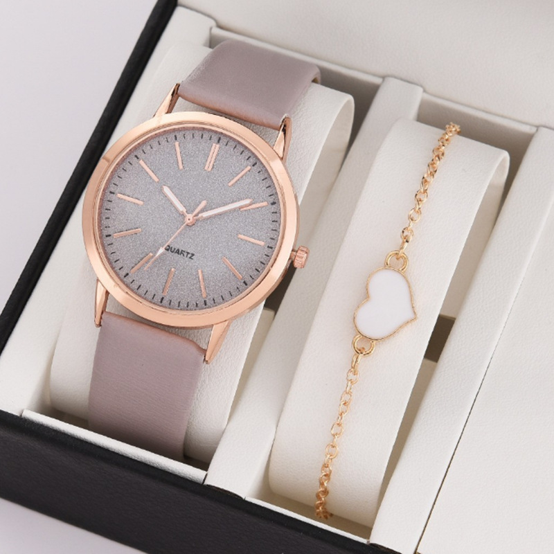 Round Dial Shape Casual Heart Shape Buckle Quartz Watch Bracelets Women's Watches