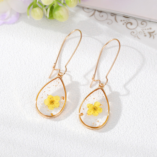 European and American cross-border new large drop dried flower earring, fashionable gold foil eternal flower earring, pastoral style versatile earrings