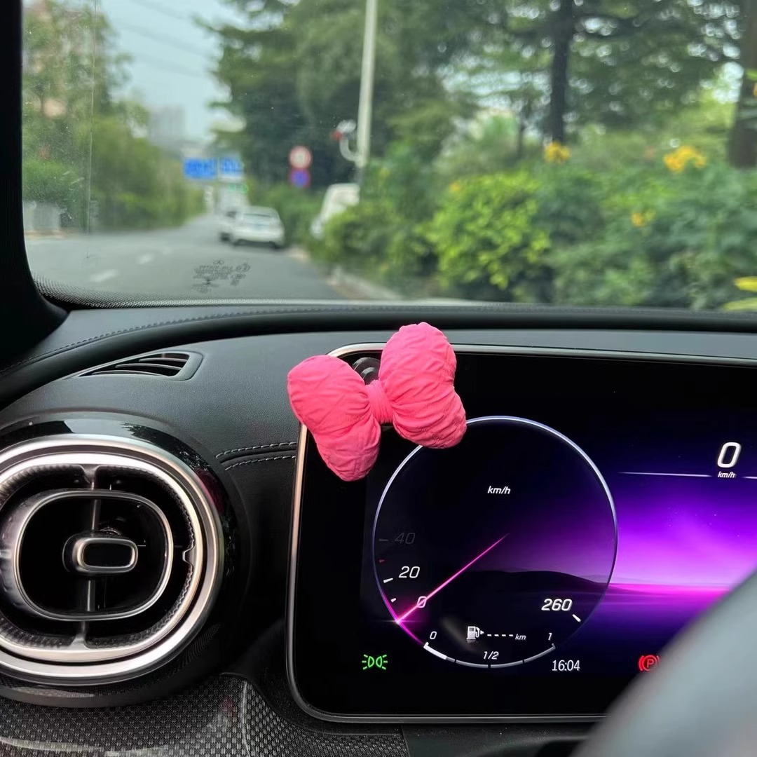 Lindas decoraciones de coche con lazo, ganchos adhesivos creativos en el coche, suministros creativos para el coche para mujeres