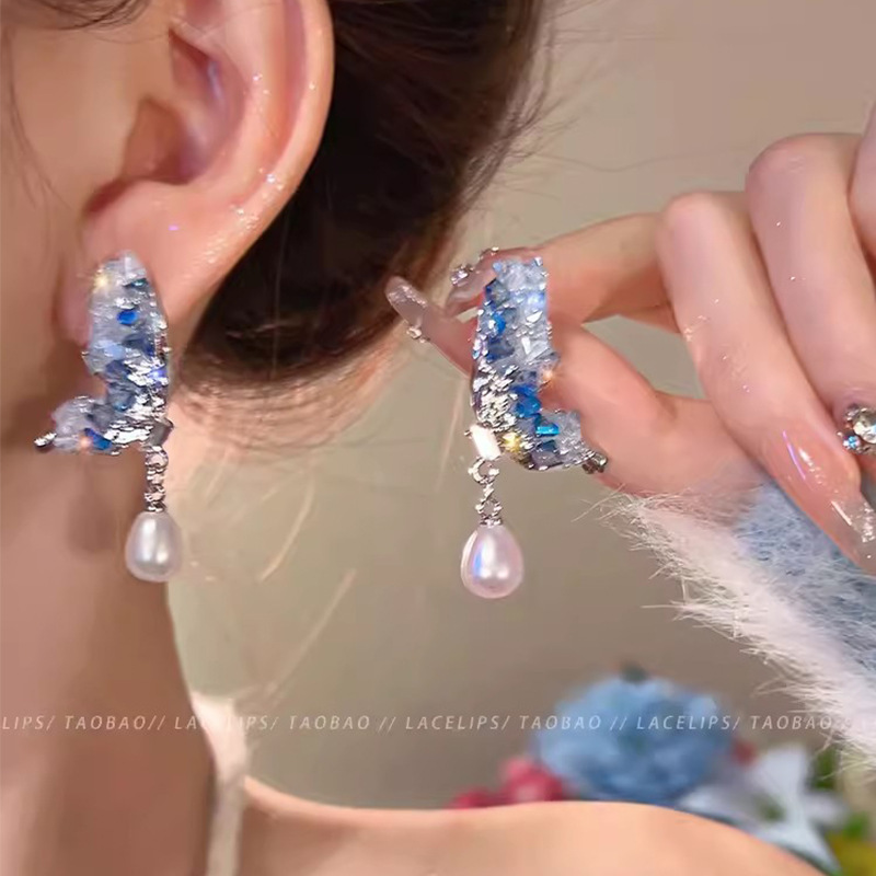Pendientes de circón súper flash de alta calidad con aguja de plata 925 Pendientes de estilo explosivo de temperamento exquisito de lujo ligero femenino Pendientes de primavera y verano al por mayor
