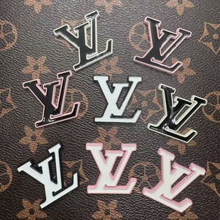 ���b�Ͻ�L��ĸ��� Ů���X������LOGOӢ���b�С���ƽ��܁�D���