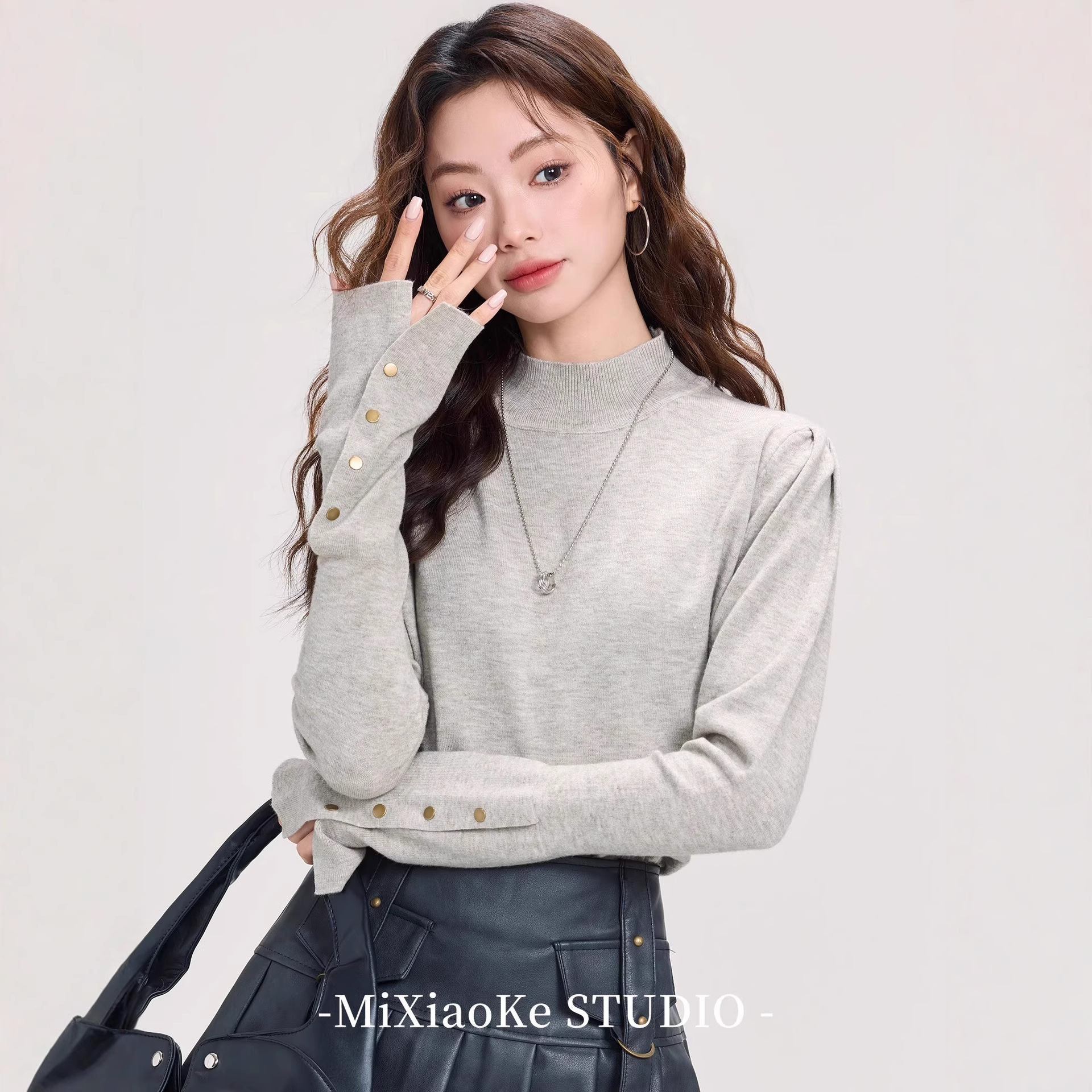 Factory Ready-Made Half Turtleneck Knitted Bottoming Shirt for Women 2025 Autumn and Winter New Style Chic Inner Sweater Top