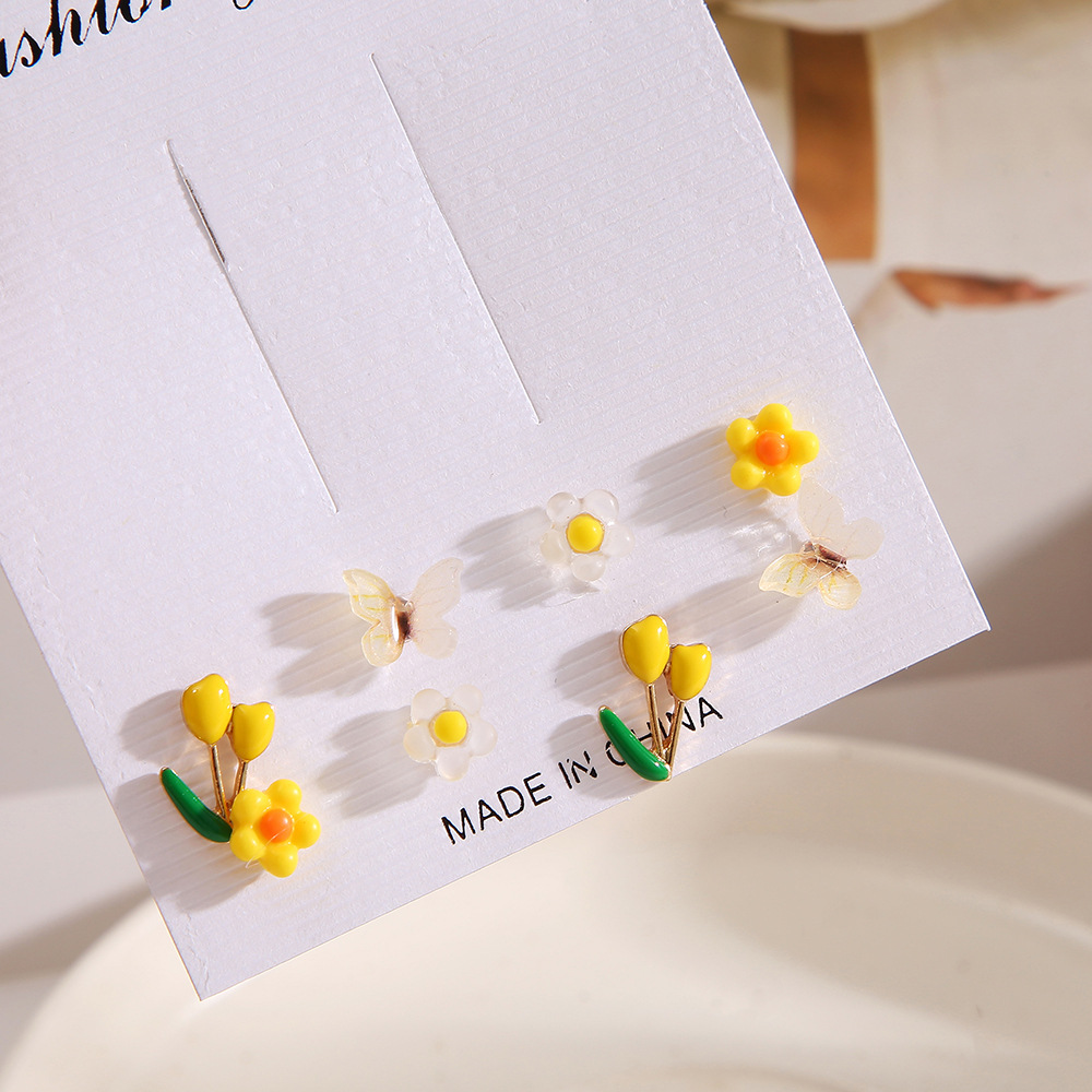 1 Set Sweet Flower Butterfly Resin Metal Enamel Women's Earrings display picture 3