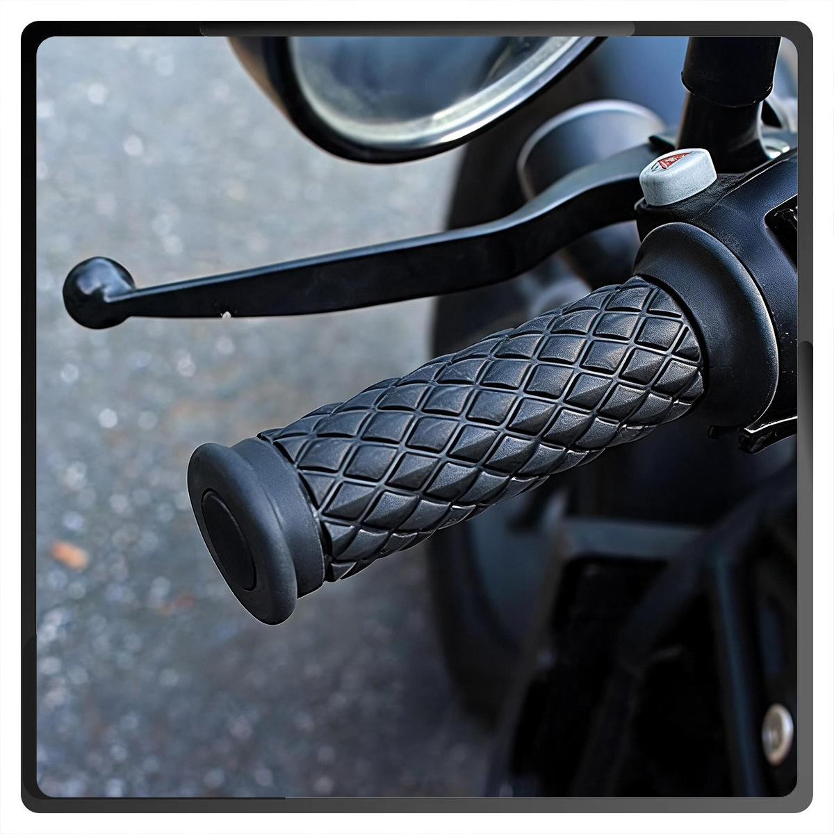 Universal handlebar grips for off-road motorcycles, high-quality TPU, diamond-shaped retro handlebar grips, suitable for scooter and motorcycle modification