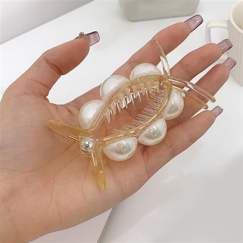 Fashion Solid Color Plastic Plating Hair Claws 1 Piece display picture 6
