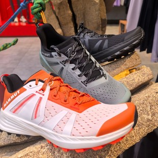 �ͪwϵ���ļ���Ůͬ���ɽͽ��Ь������ĥ�������e�\��Ь�羳