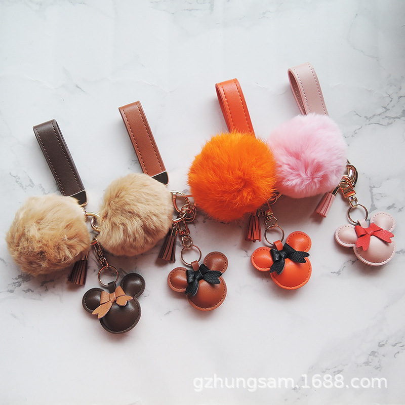 跨境爆款多色环保皮革米奇米妮汽车钥匙扣配天然獭兔毛球手绳挂饰