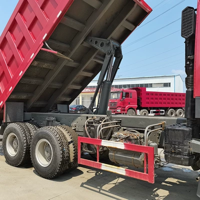 Yük maşınları Brand New Dump Truck
