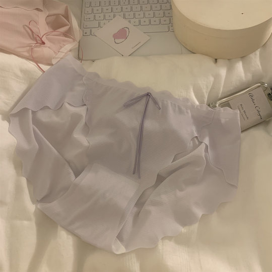 New Japanese-Style Ice Silk Seamless Women's Panties, Quick-Dry High-Cut Sexy Mid-Waist Summer Ultra-Thin Breathable Briefs