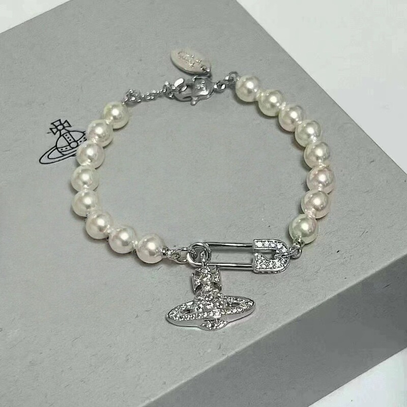 New Empress Dowager Pin Pearl Bracelet Saturn Pclip Bracelet Shijia Pearl Bracelet Little Red Book Grass