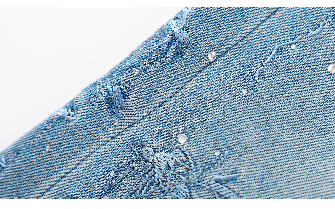 Quần jean nữ ống rộng chất liệu cotton phối lụa, thêu bướm đính kim cương — xanh lam chi tiết 30