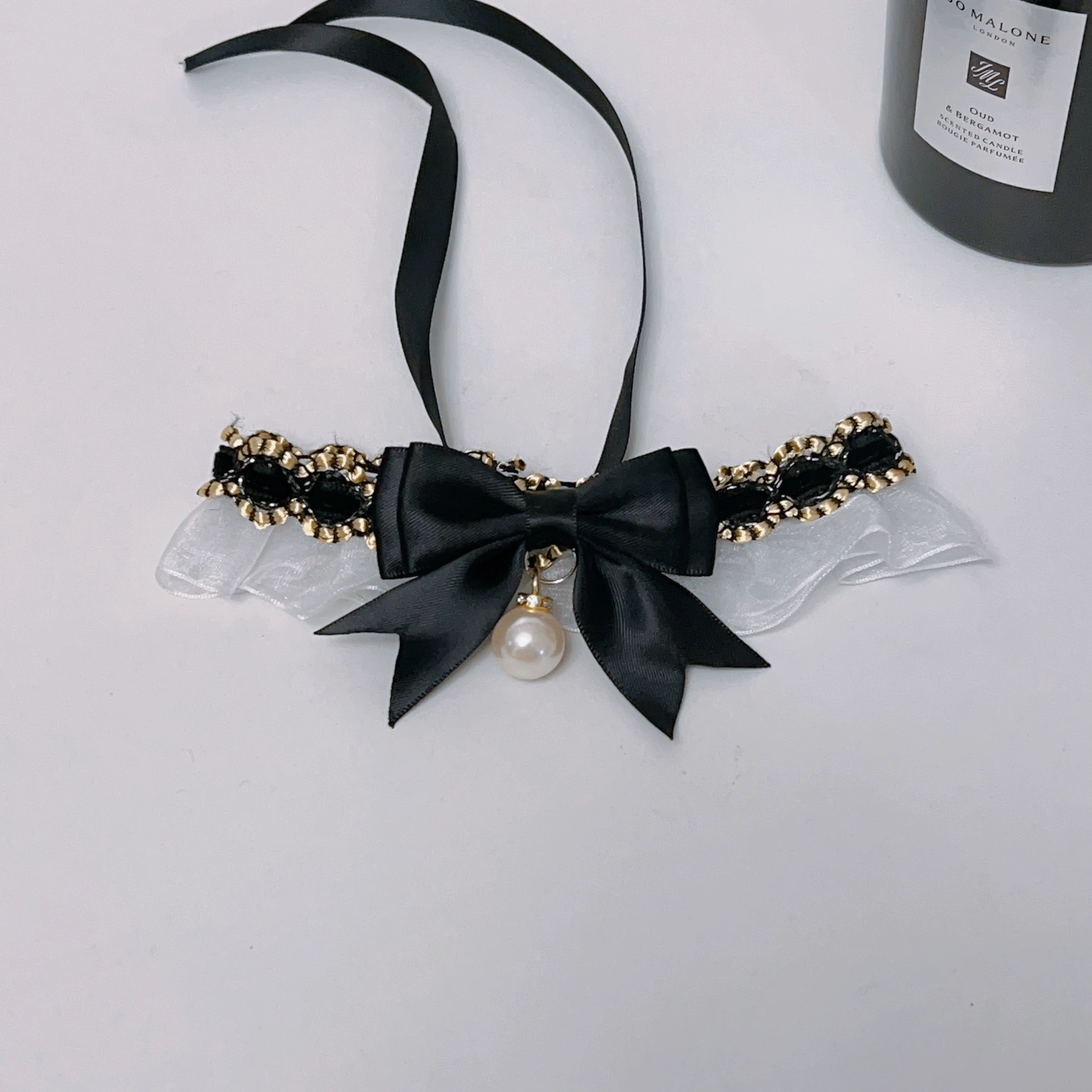 Scarf, eating bib, cute bow tie with bow, gold and silver