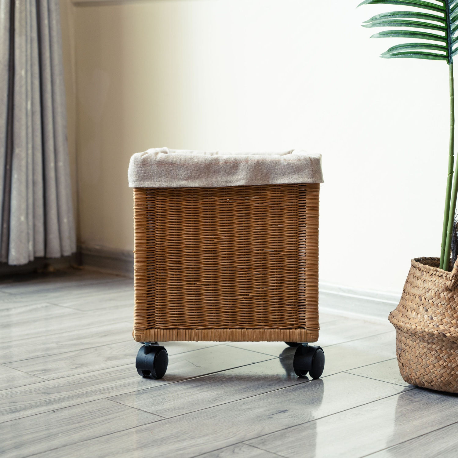 真藤编织收纳篮杂物玩具收纳卧室客厅家居通用复古储物简约