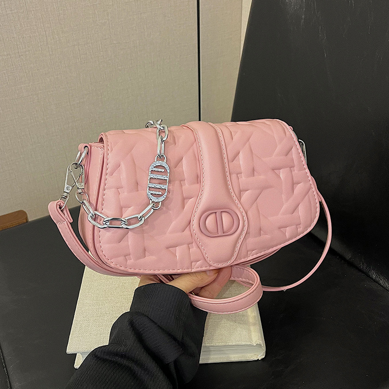 Bolso de cadena de nicho de sentido de alta gama transfronterizo para mujer 2025 nuevo bolso de todo fósforo de moda bolso de mensajero de un solo hombro de estilo occidental