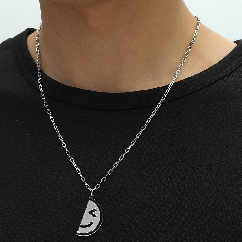 cartoon cute smiling pendant stainless steel round card stitching smiley face necklace fashion simpl